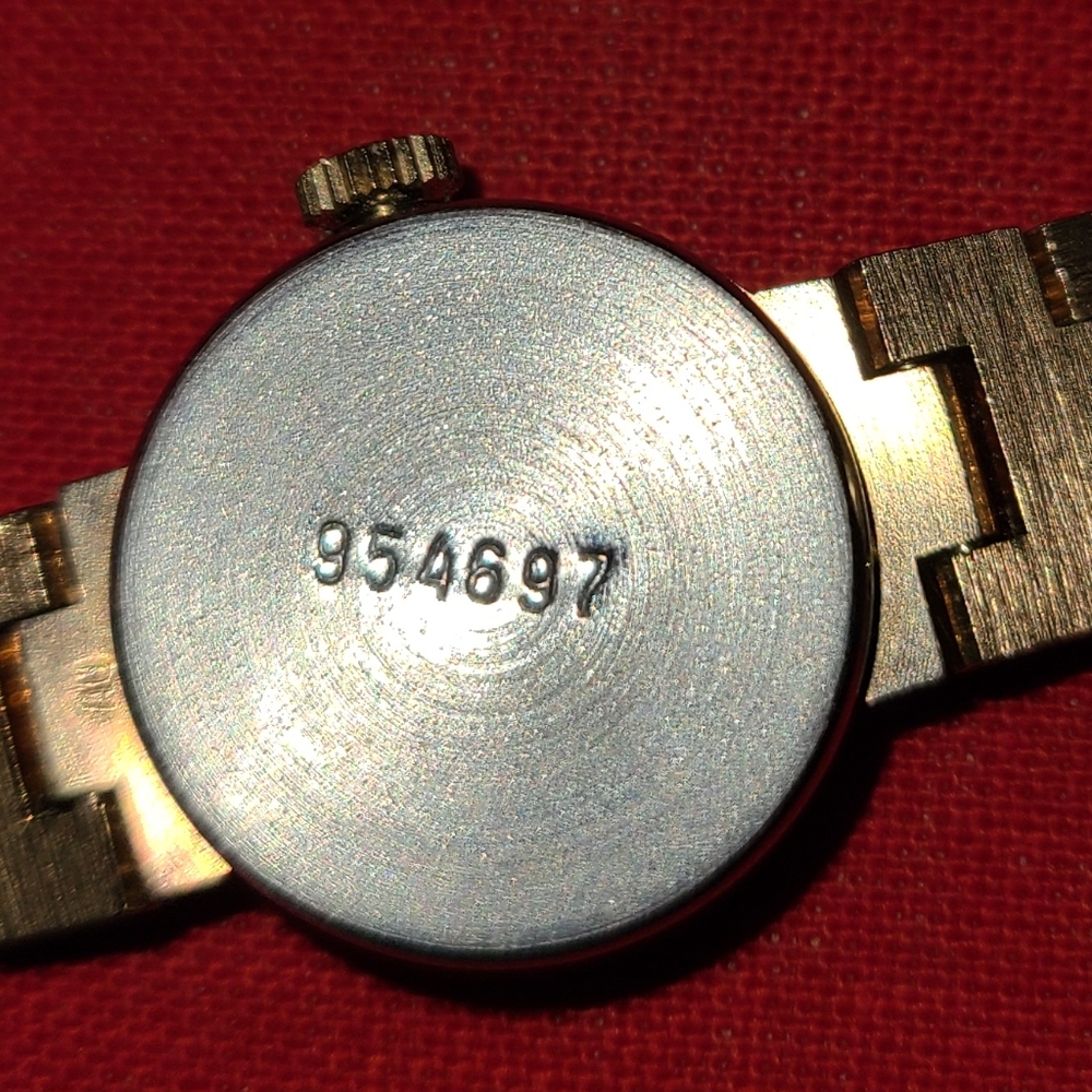 Vintage gold plated Russian wrist watch - Picture 15 of 16